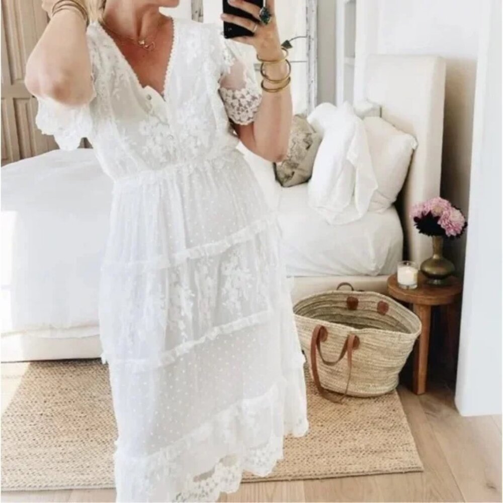 Carly Jean Los Angeles White Lace Dress
